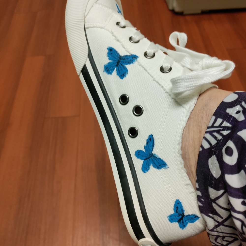 COME ✅IT OUT 🦋🦋⛱️🏖️🌡️☀️ - Picture 3 of 3